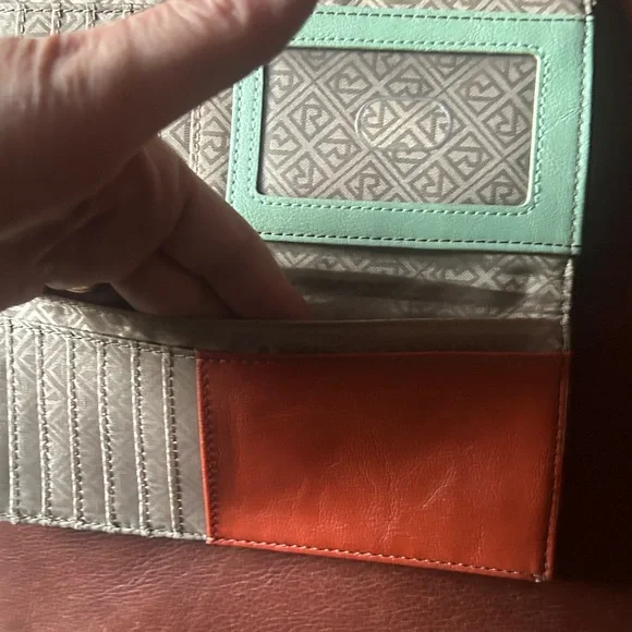 Relic Sweetheart Wallet - Picture 3 of 10